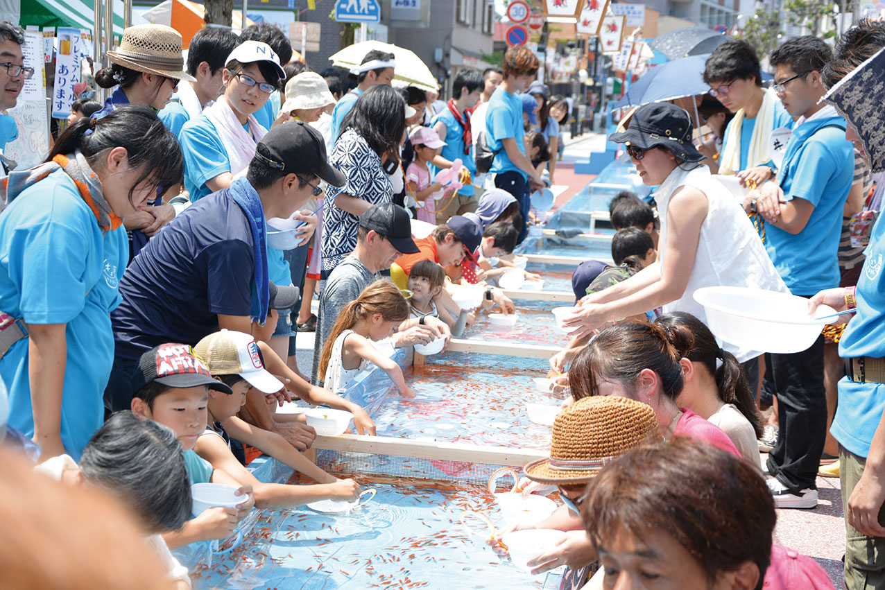 世界一大きい　金魚すくいゲーム